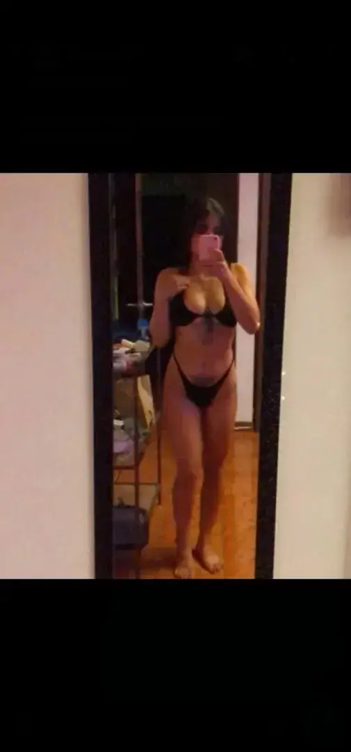 Leak & nude 4 — Sweetdreams99