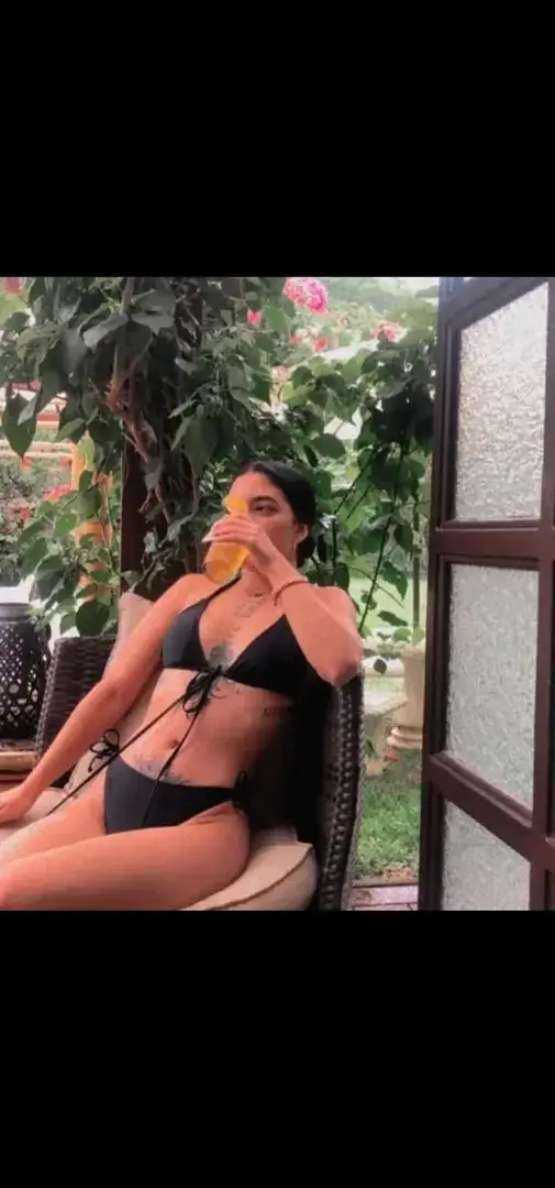 Leak & nude 5 — Sweetdreams99