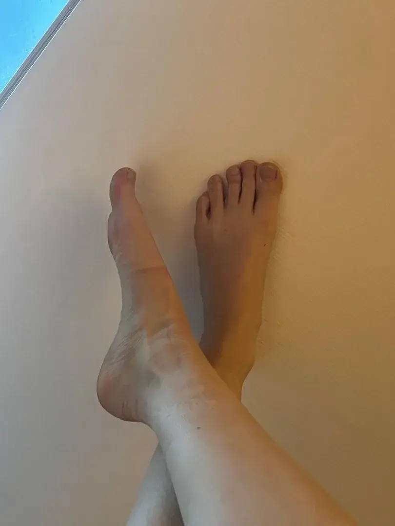 Leak & nude 2 — Lfoot75