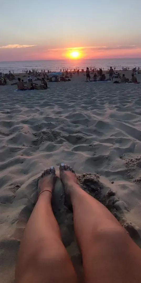 Leak & nude 1 — French-dolly-feet