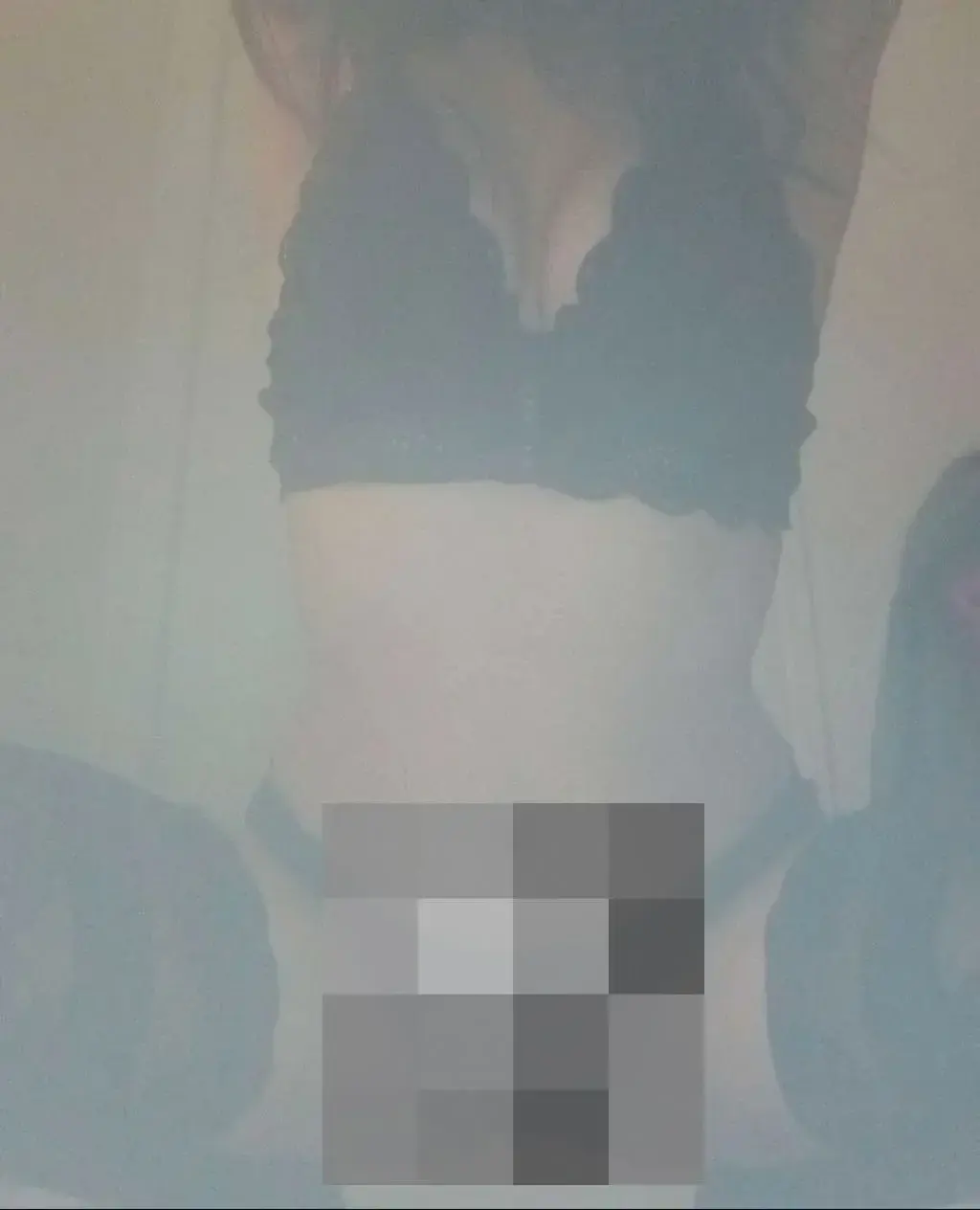 Leak & nude 3 — Tonpiedmonpied1122