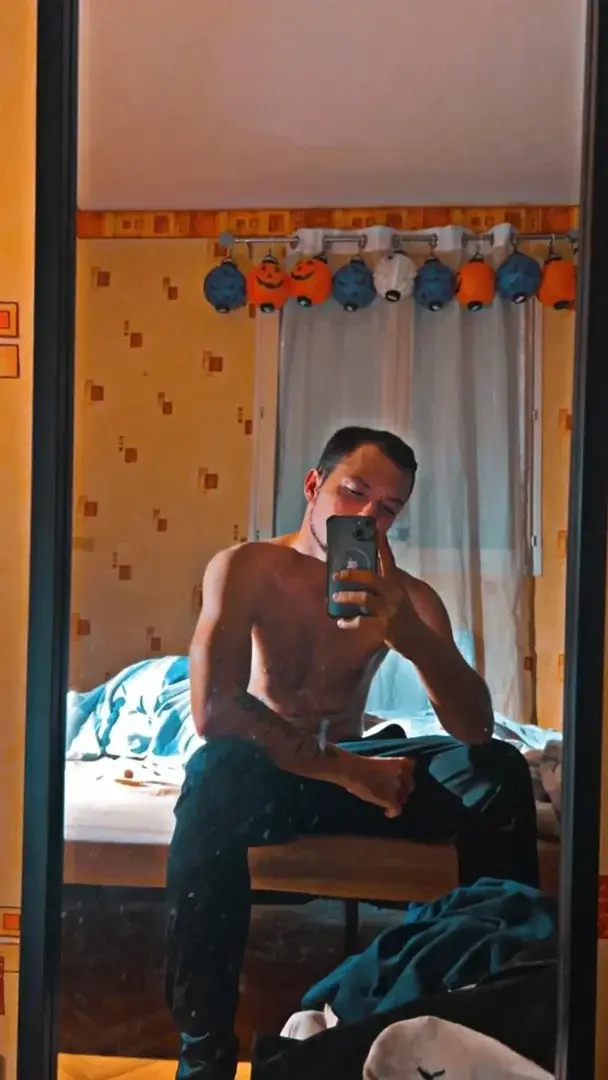 Leak & nude 2 — Alex5586