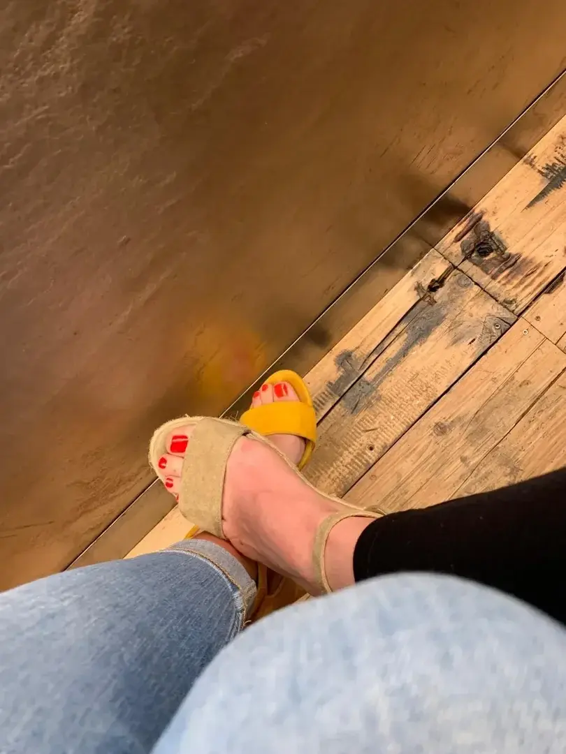 Leak & nude 5 — Footlove18