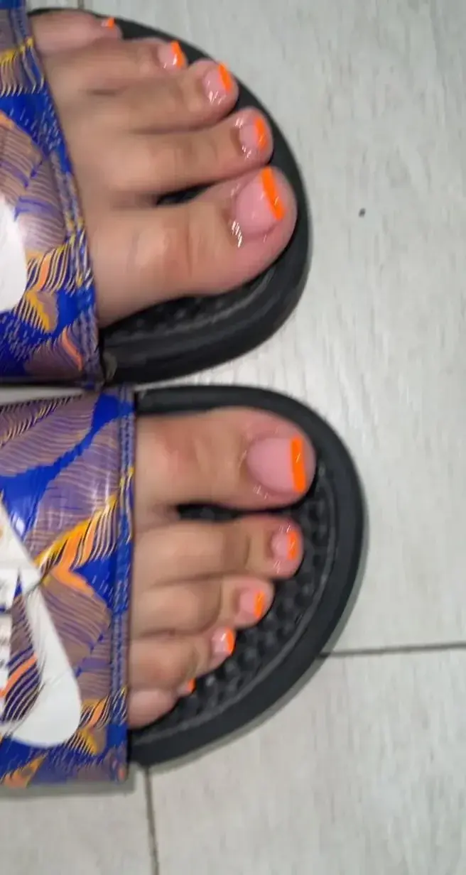 Leak & nude 1 — Petit_pied_de_diamant