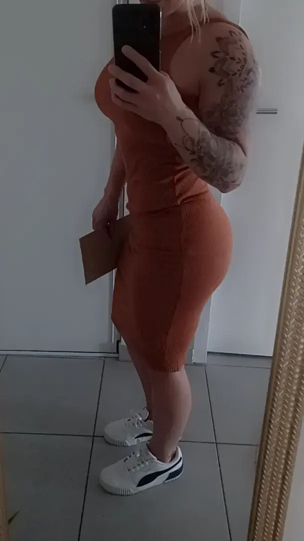 Leak & nude 5 — Blondie_fit