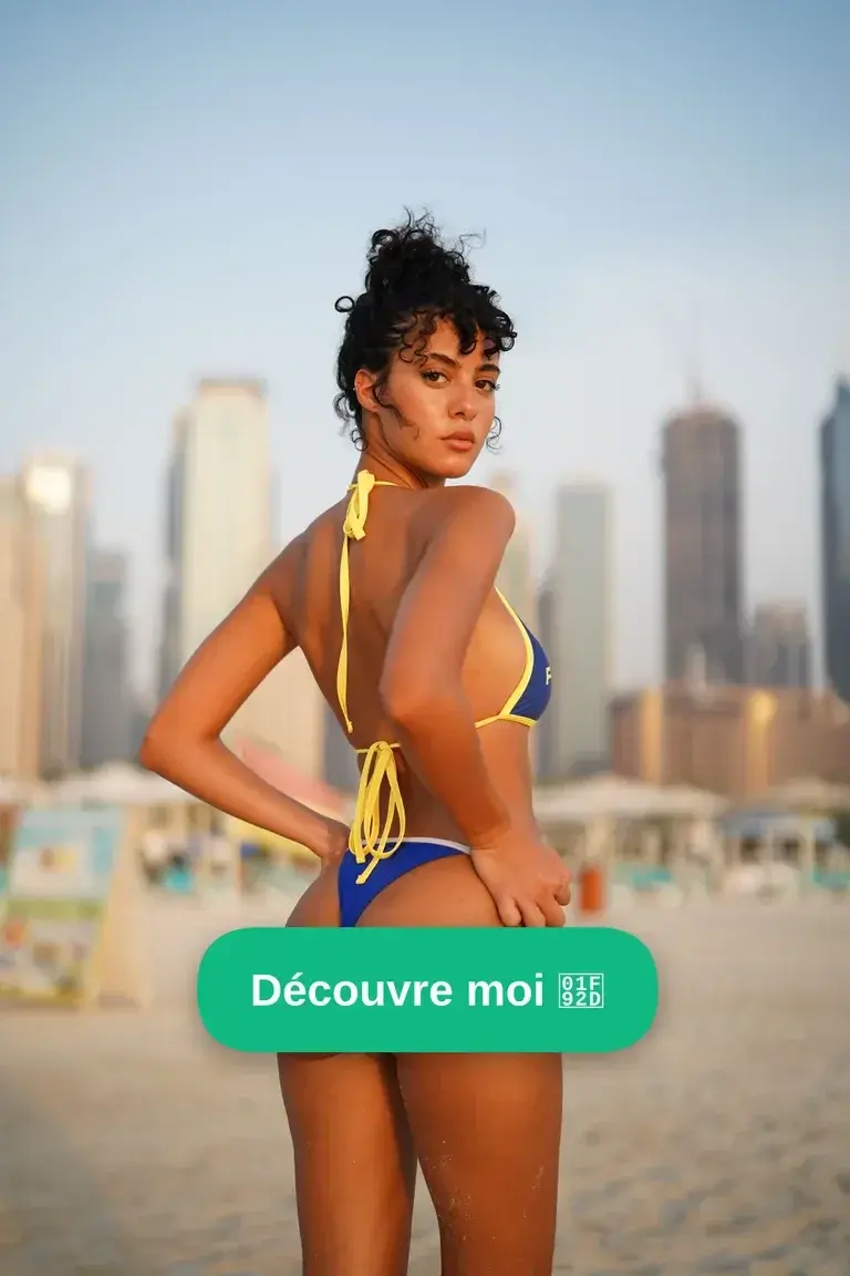 Leak & nude MYM — ritafaez : « Tu t'abonnes ensuite tu viens me parler c'est aussi simple que ça 😌 » (MYM)