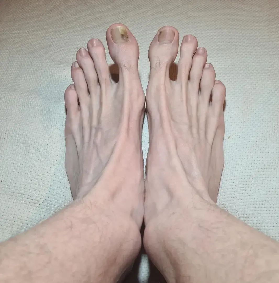 Leak & nude 1 — Footwitch