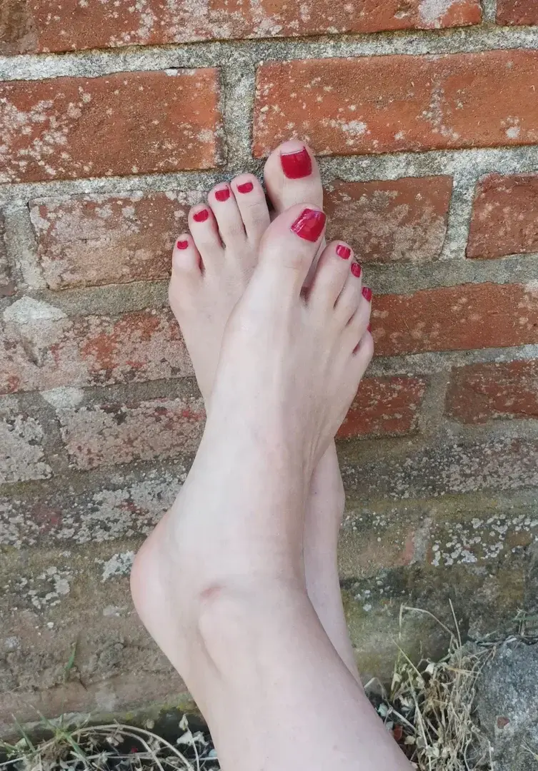 Leak & nude 1 — Layannahpieds