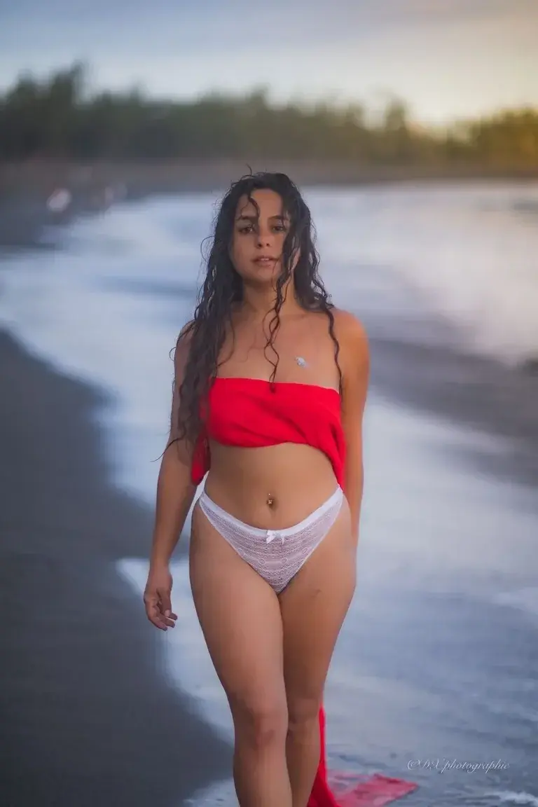 Leak & nude MYM — Lantredupeche974 : « Viens me dire ce que tu en pense😜🤤Avec Dxphotographie » (MYM)