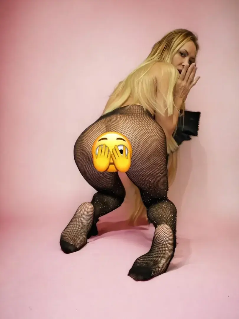 Leak & nude 2 — Issabella