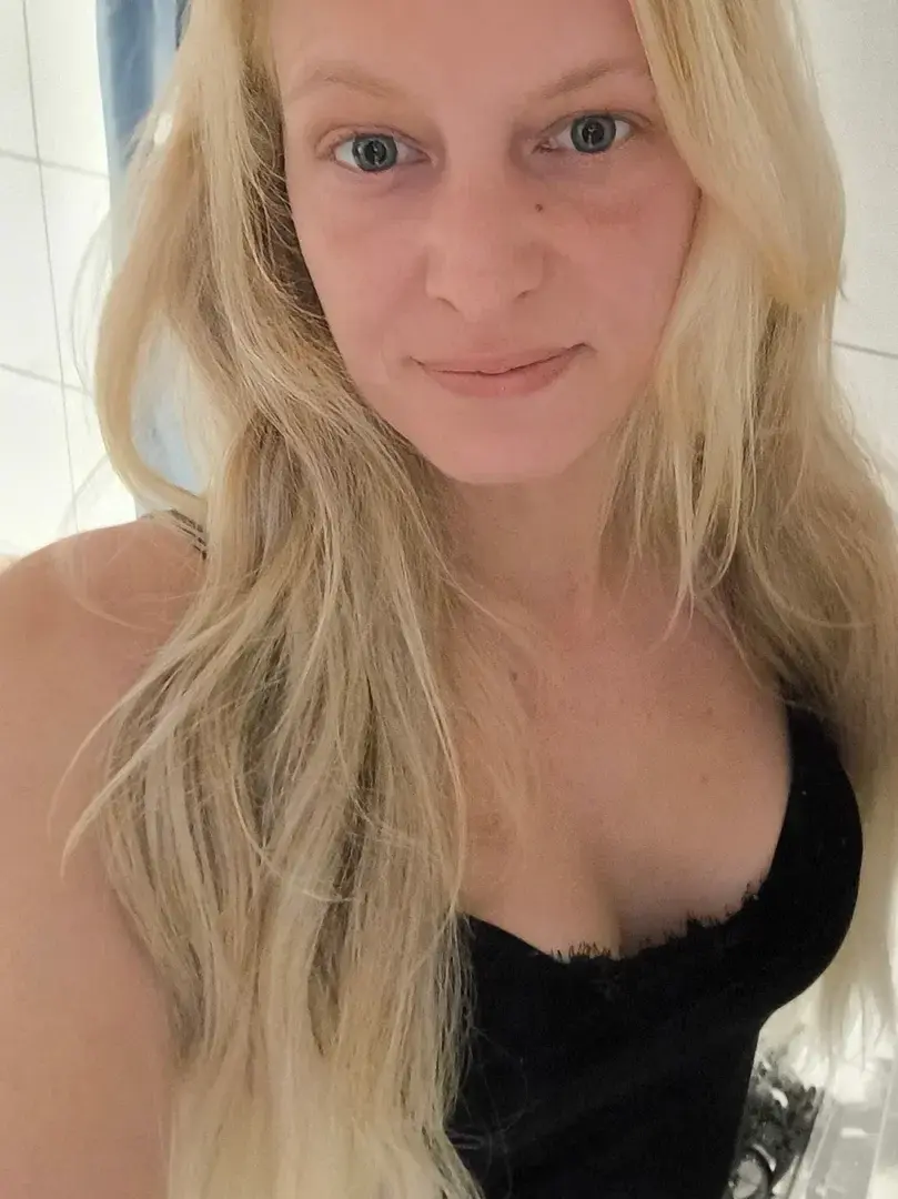 Leak & nude 1 — Sternenkoenigin