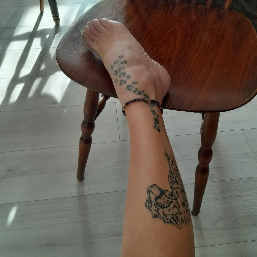 Leak & nude 1 — Pieddetigresse