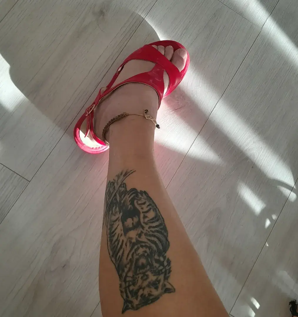 Leak & nude 2 — Pieddetigresse