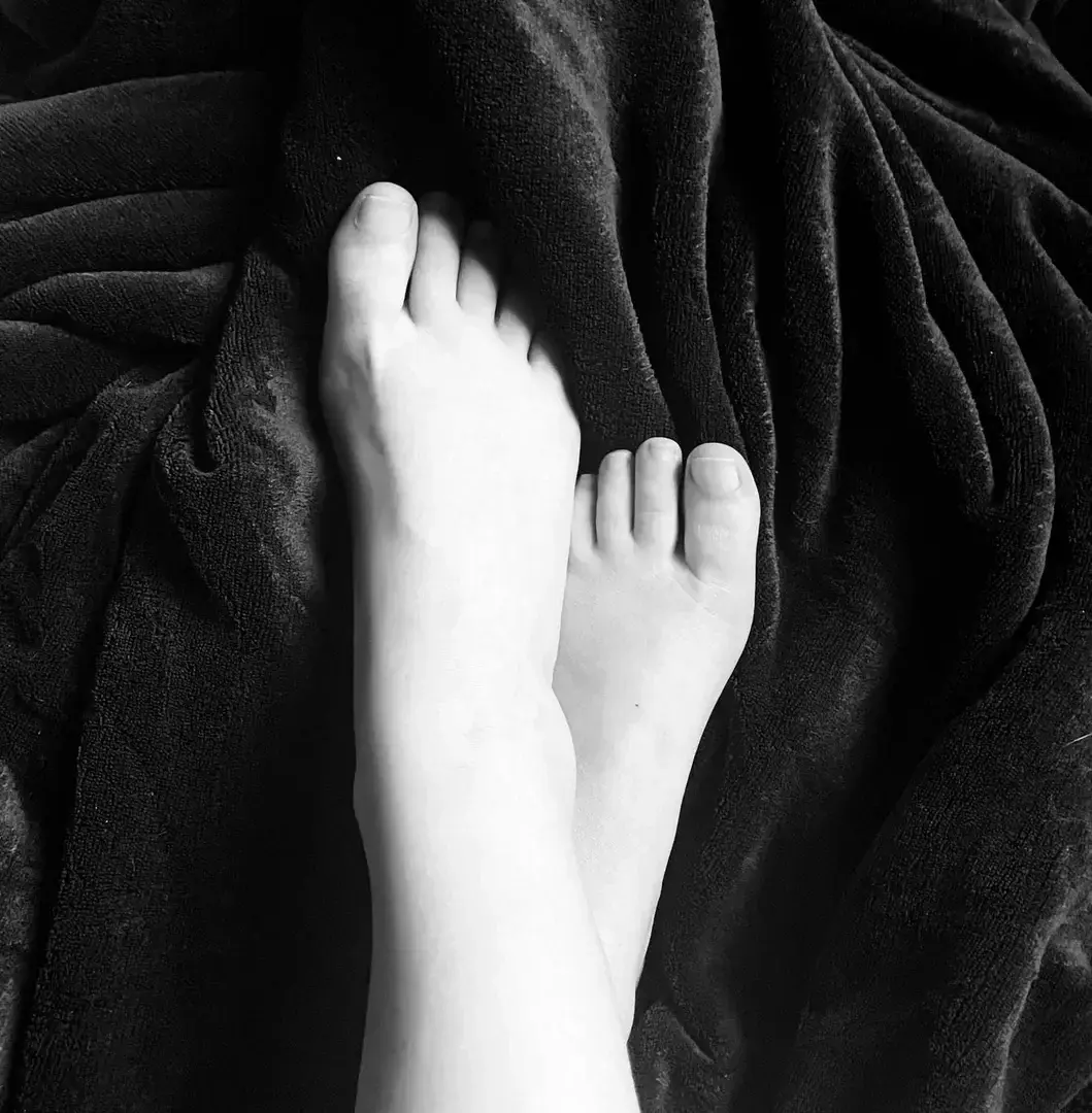 Leak & nude 1 — Happysexyfeet7