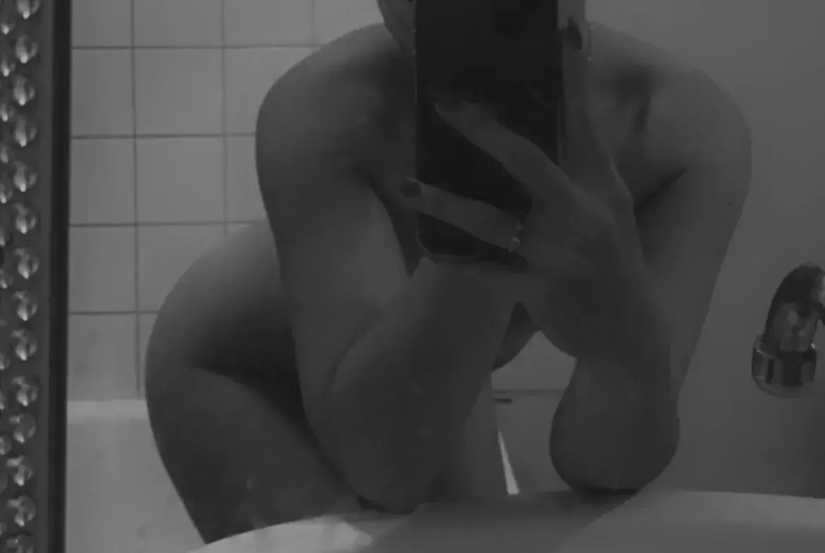 Leak & nude 2 — amber75