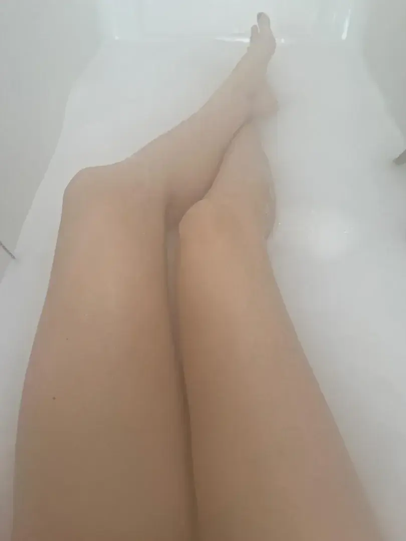 Leak & nude 7 — Footloose69
