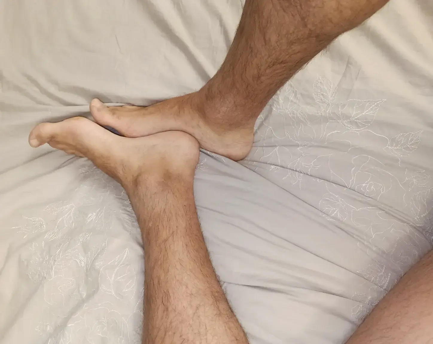 Leak & nude 1 — Misterfeetandco