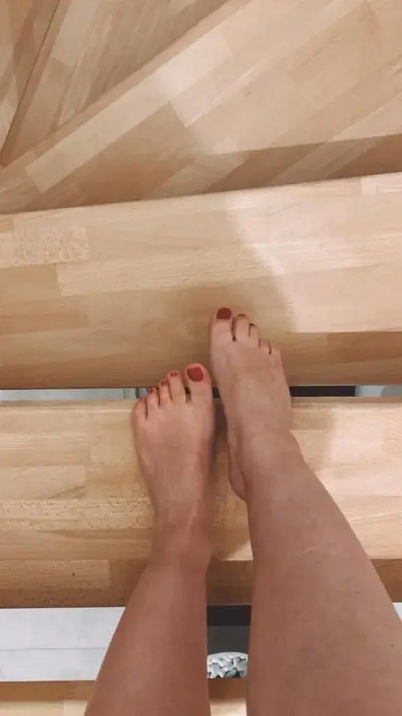 Leak & nude 2 — Roxanne54