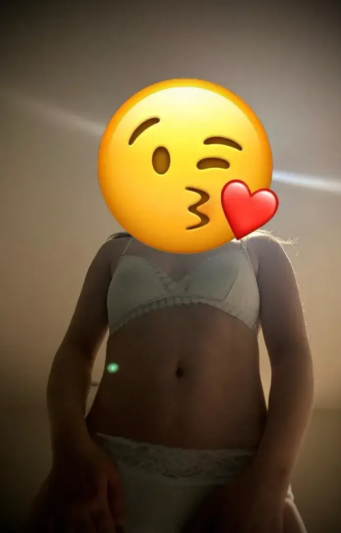 Leak & nude 2 — Little_emma_x