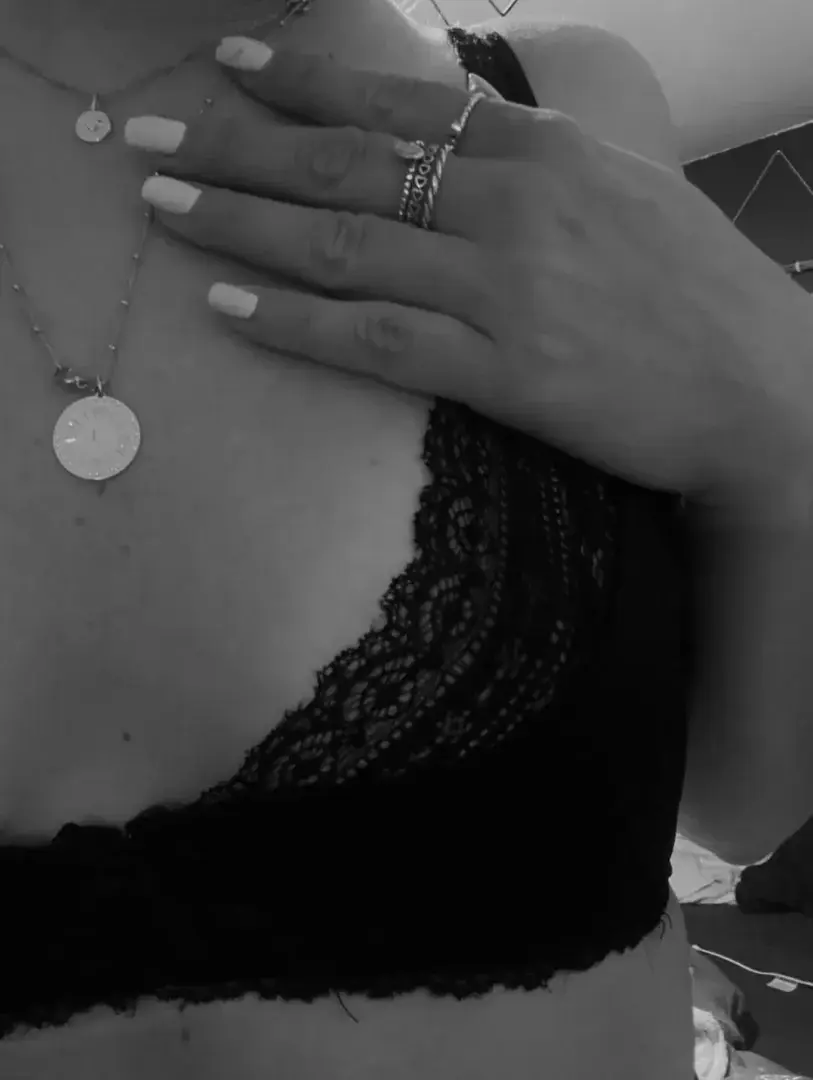 Leak & nude 1 — Julia_ptite_lilloise