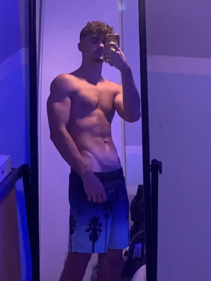 Leak & nude 3 — Hugoo_mym