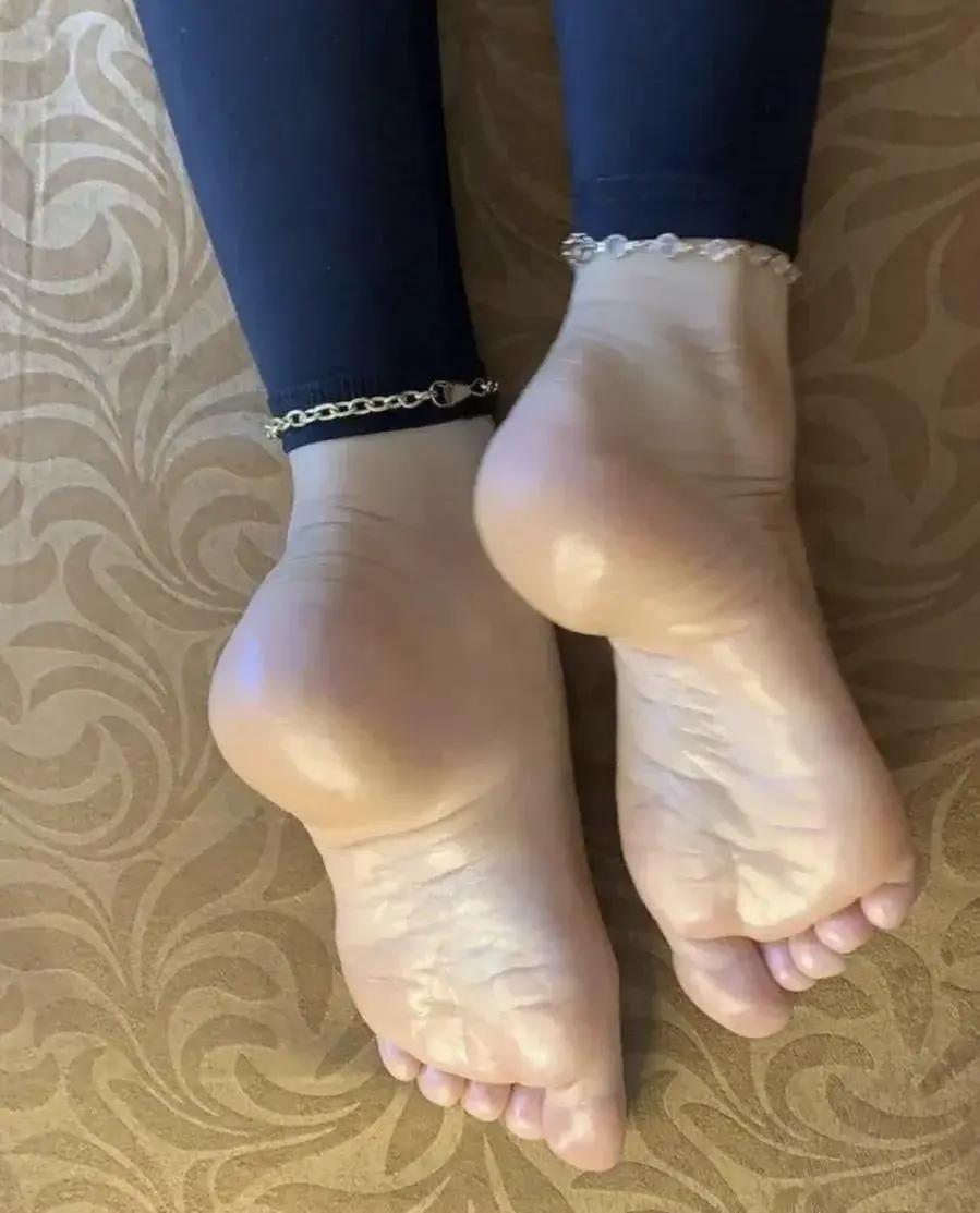 Leak & nude 2 — Jojo_feet_67