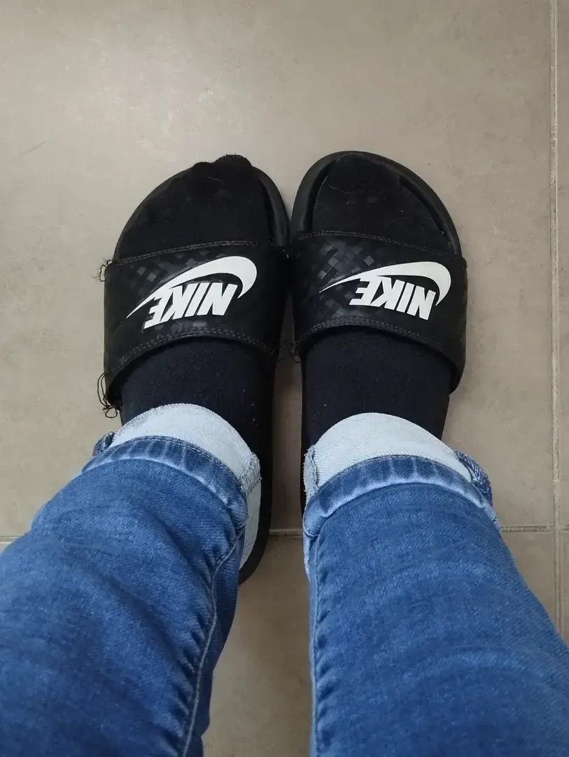 Leak & nude 1 — Footshoot