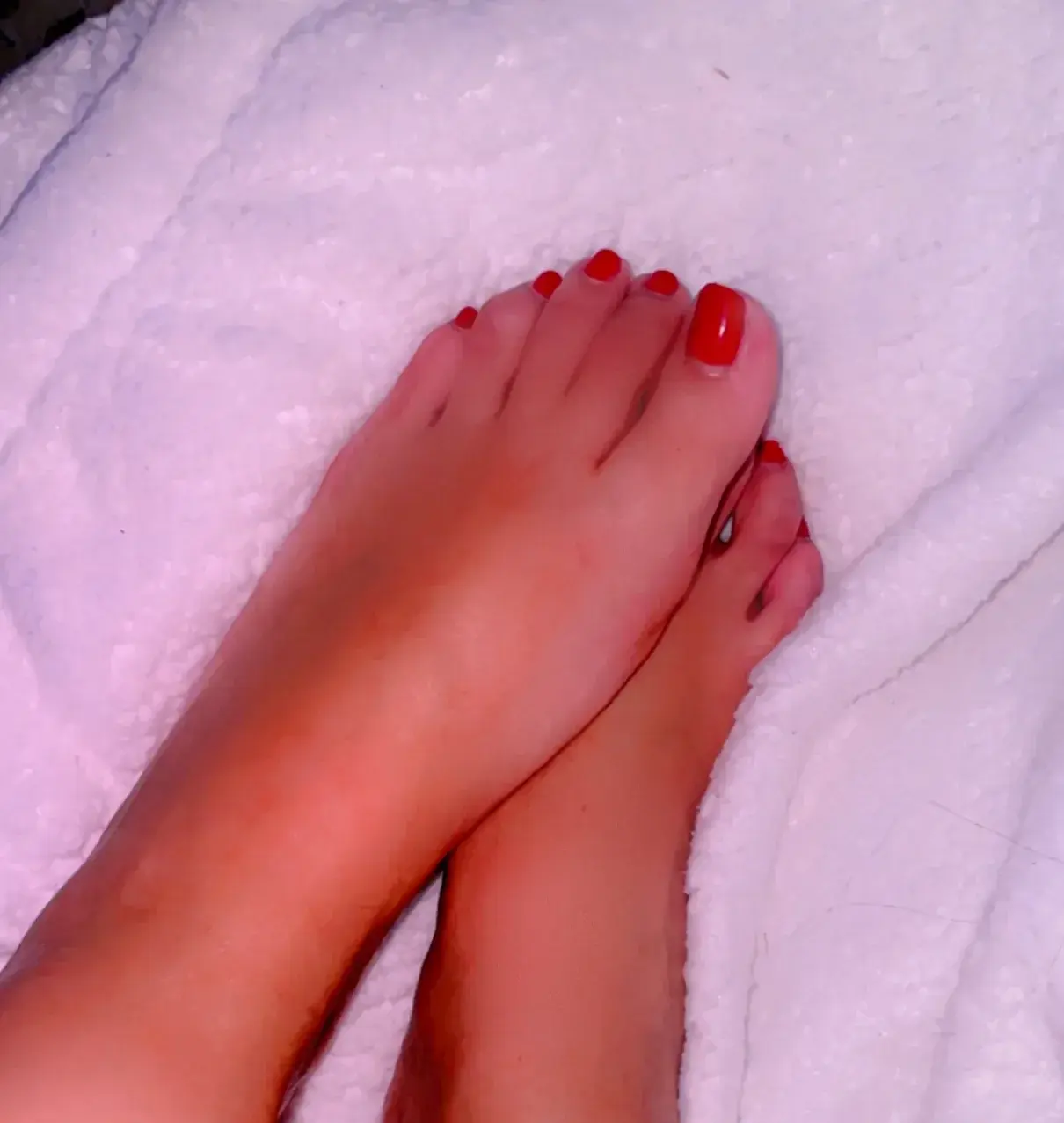 Leak & nude 3 — Feetbysissy