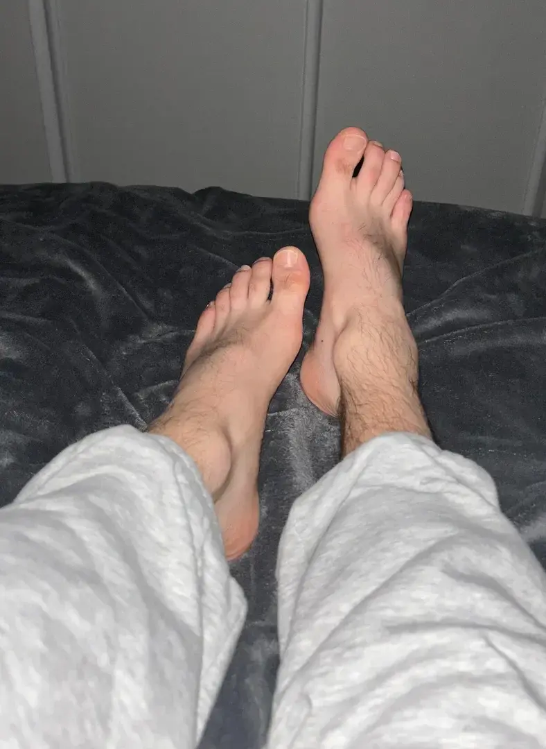 Leak & nude 3 — Featofourfeet