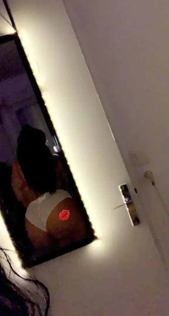 Leak & nude 1 — Unedouceurdesiles