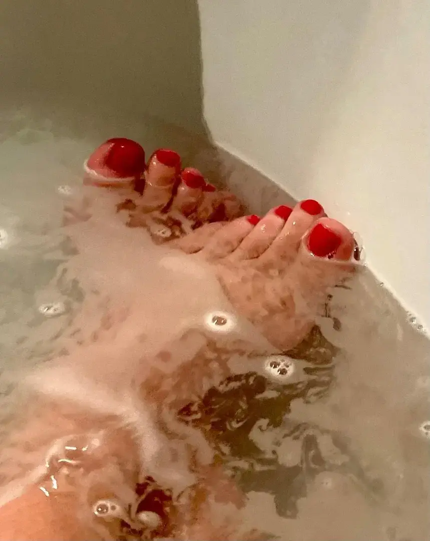 Leak & nude 2 — Helena37m