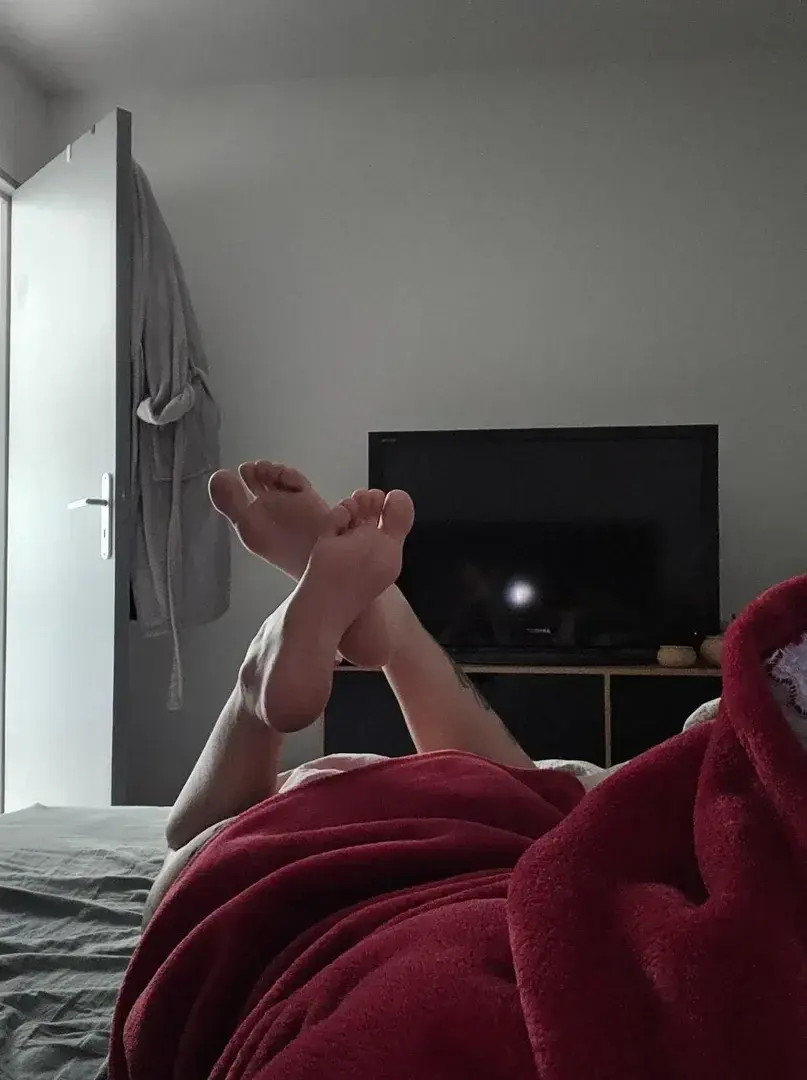 Leak & nude 2 — Craazyyyfeet