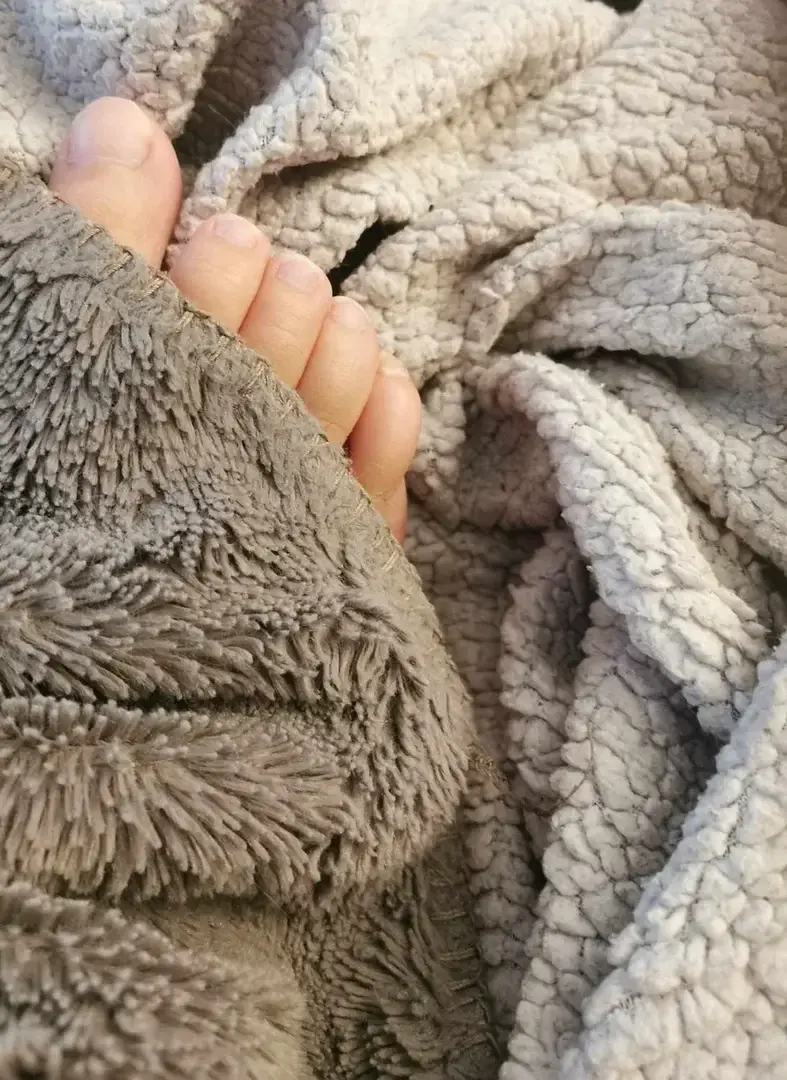 Leak & nude 1 — Sianaisfrenchfeet