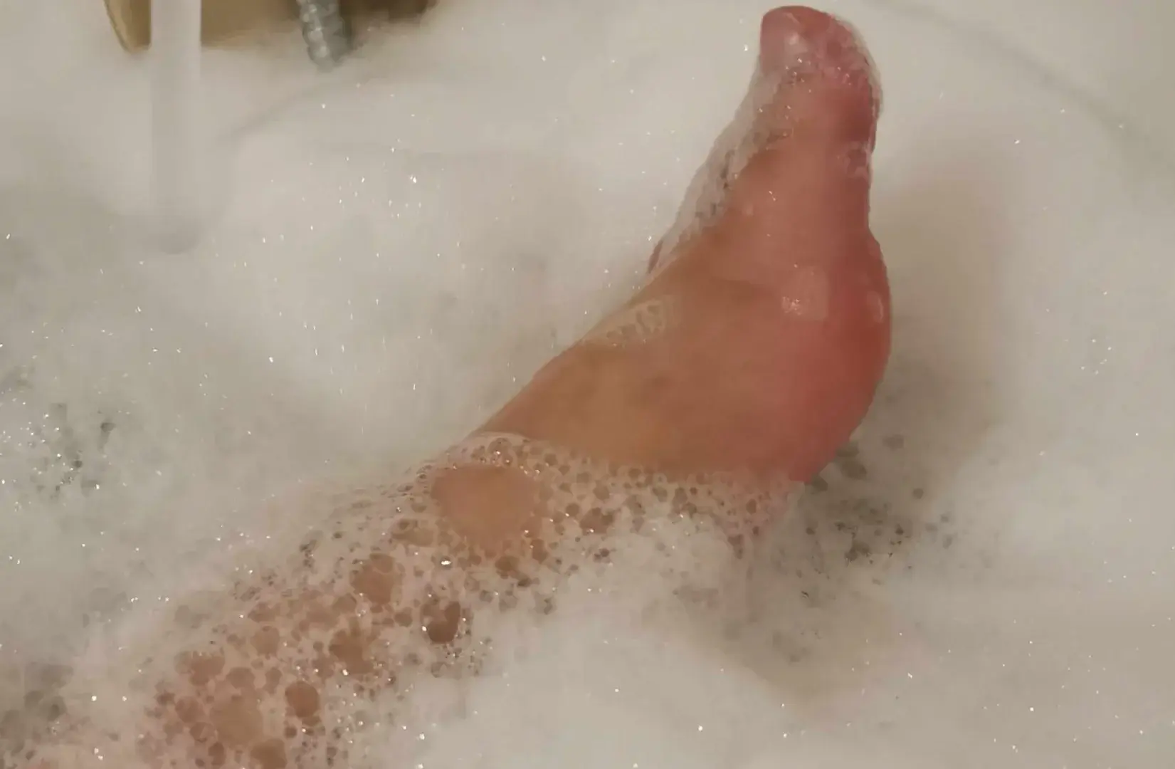 Leak & nude 3 — Sianaisfrenchfeet