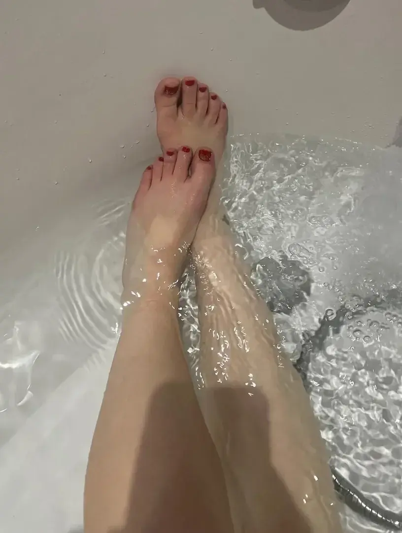 Leak & nude 2 — Ptitpieds36