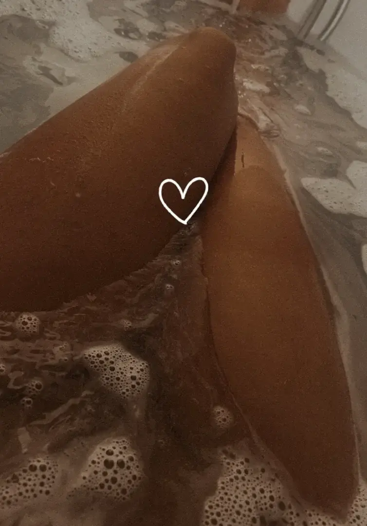 Leak & nude 4 — Sexyinsatisfaite