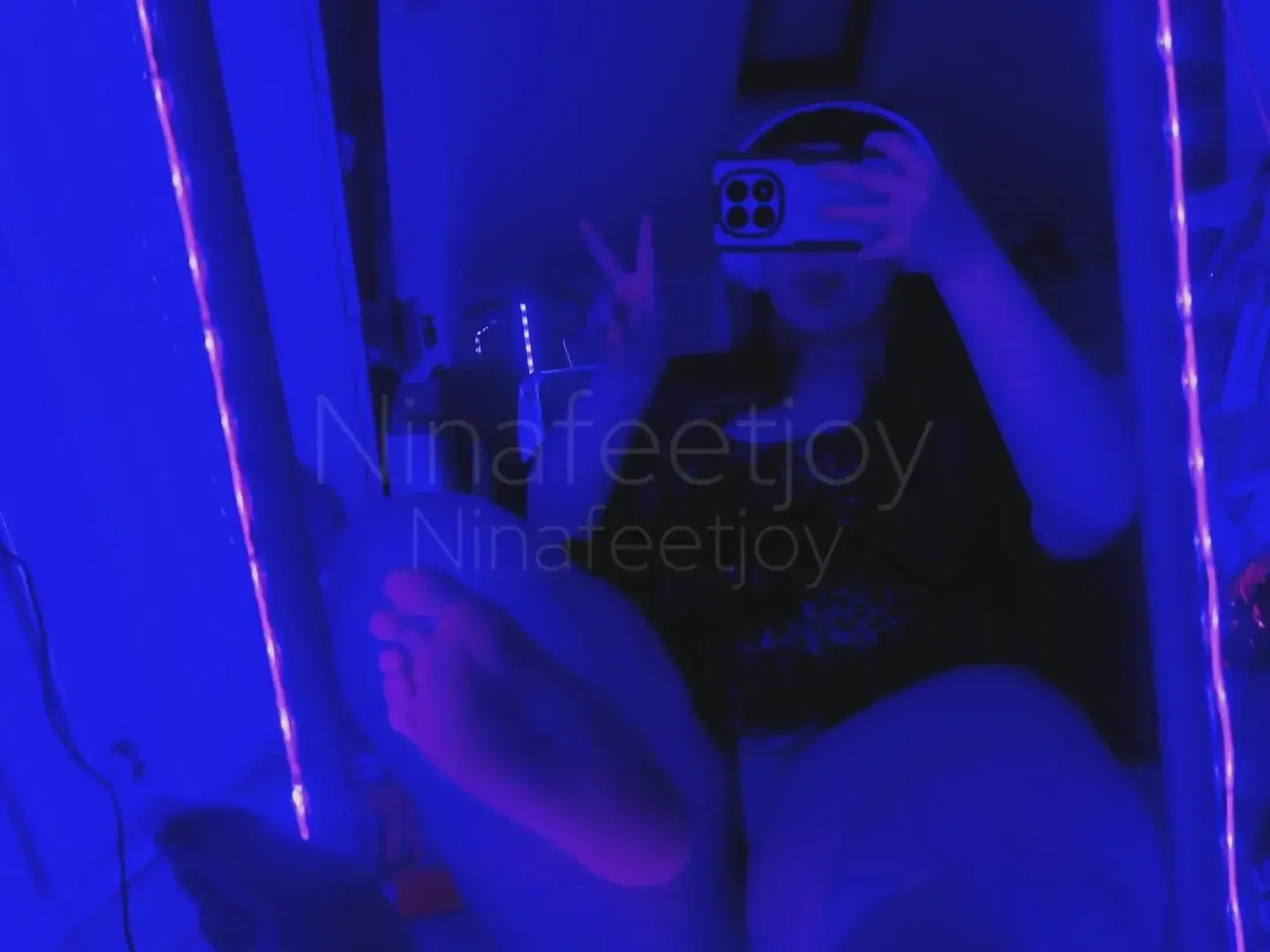 Leak & nude 8 — ninafeetjoy