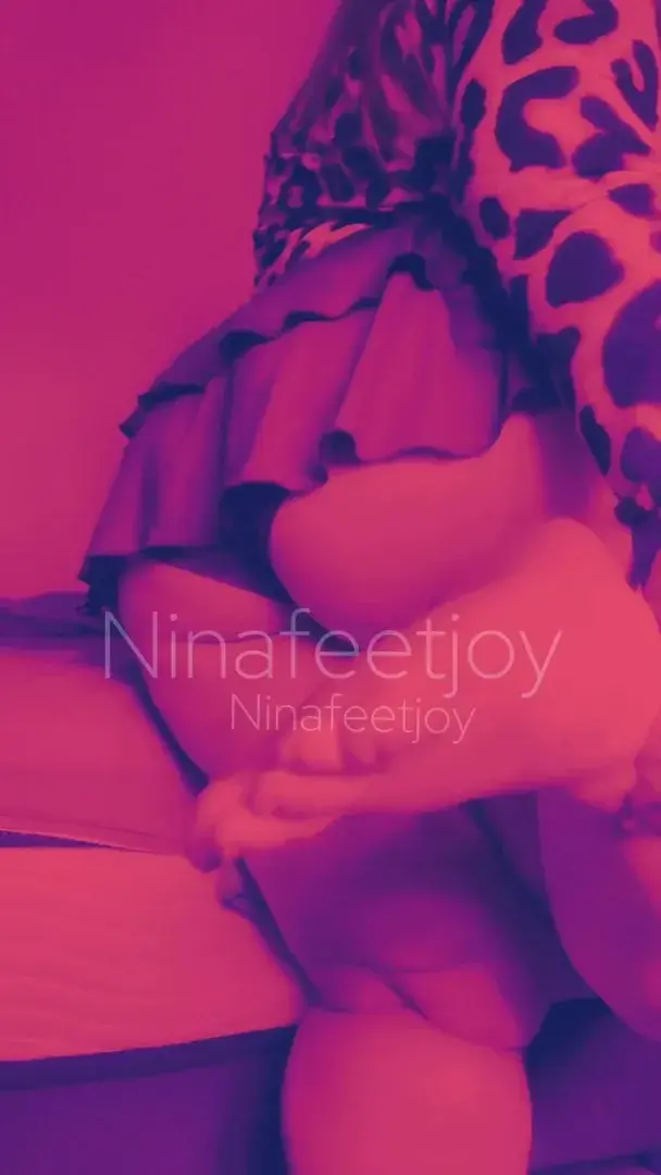 Leak & nude 9 — ninafeetjoy