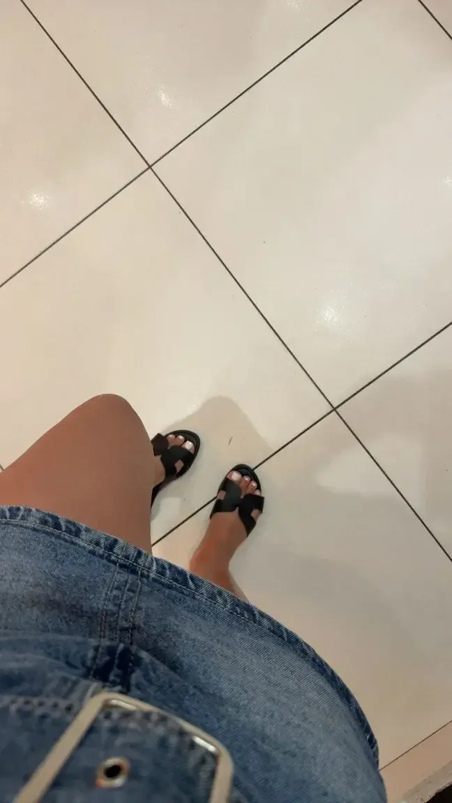 Leak & nude 1 — petit-piedsaucissondamourr