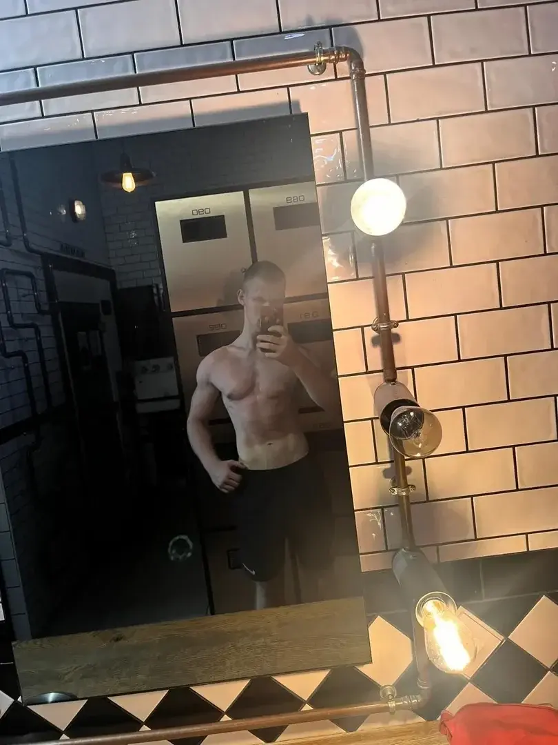 Leak & nude 5 — Sudiste123