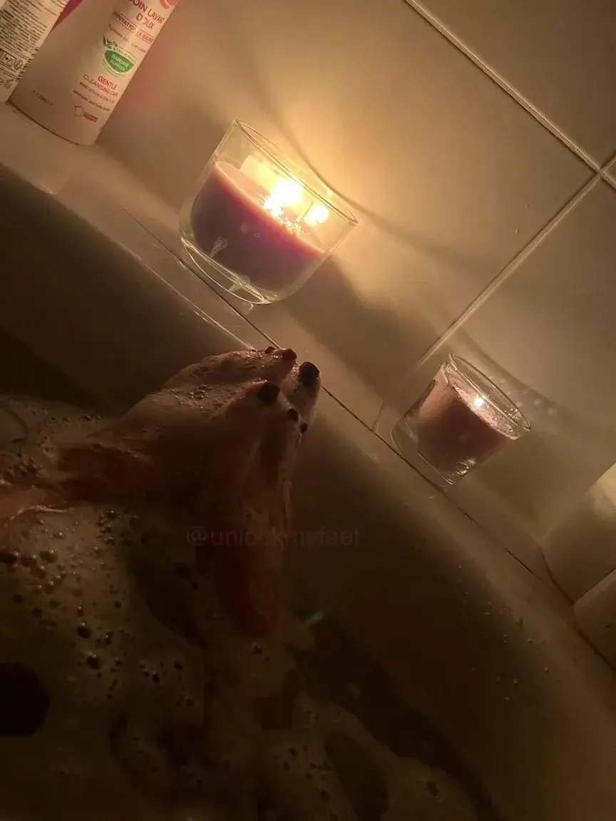 Leak & nude 2 — Unlockmyfeet