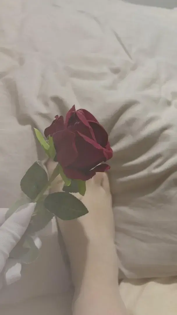 Leak & nude 4 — Ptitpeton69