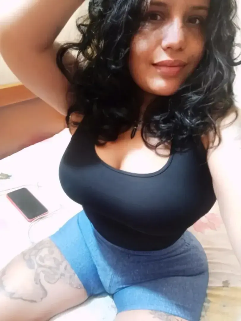Leak & nude 2 — Labrujaquevuela