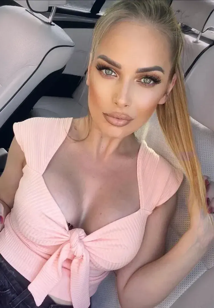 Leak & nude 1 — Veroniqueisabelle