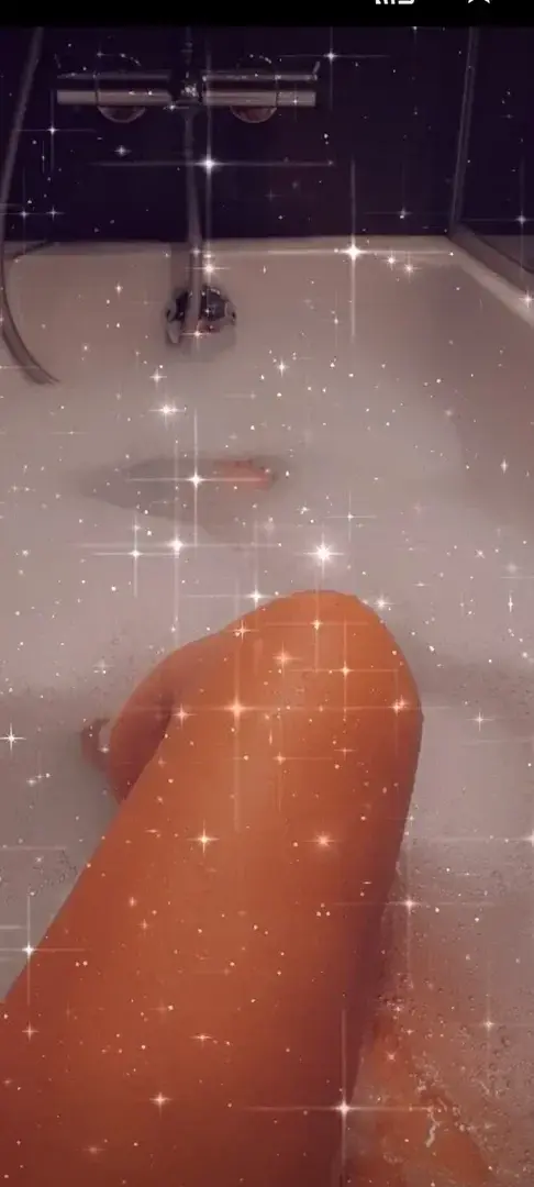 Leak & nude 2 — Sheenaflora