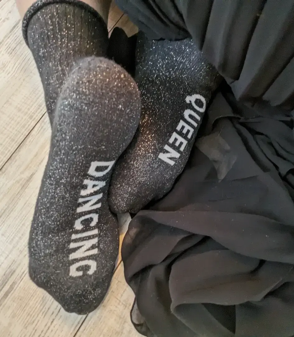Leak & nude 4 — Footfetishzone