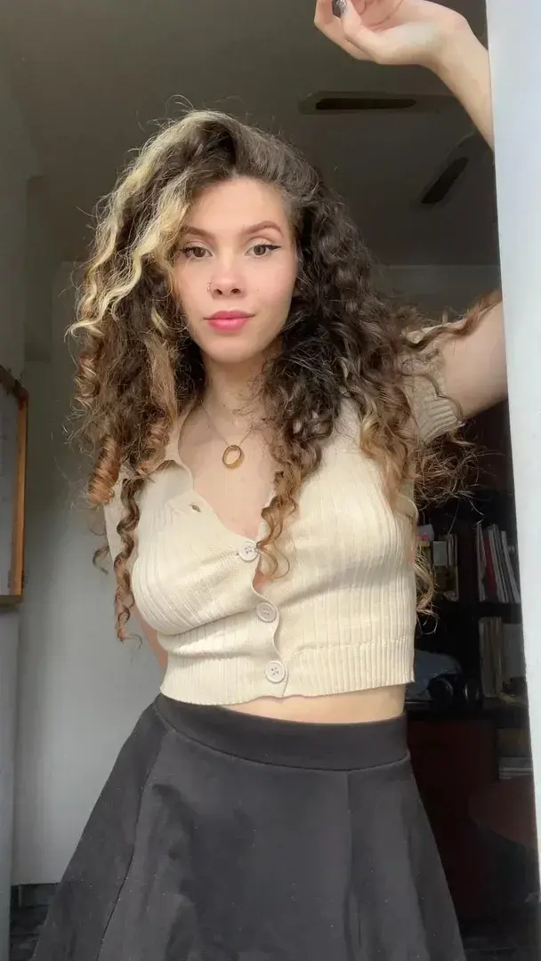 Leak & nude 3 — Vickyalba