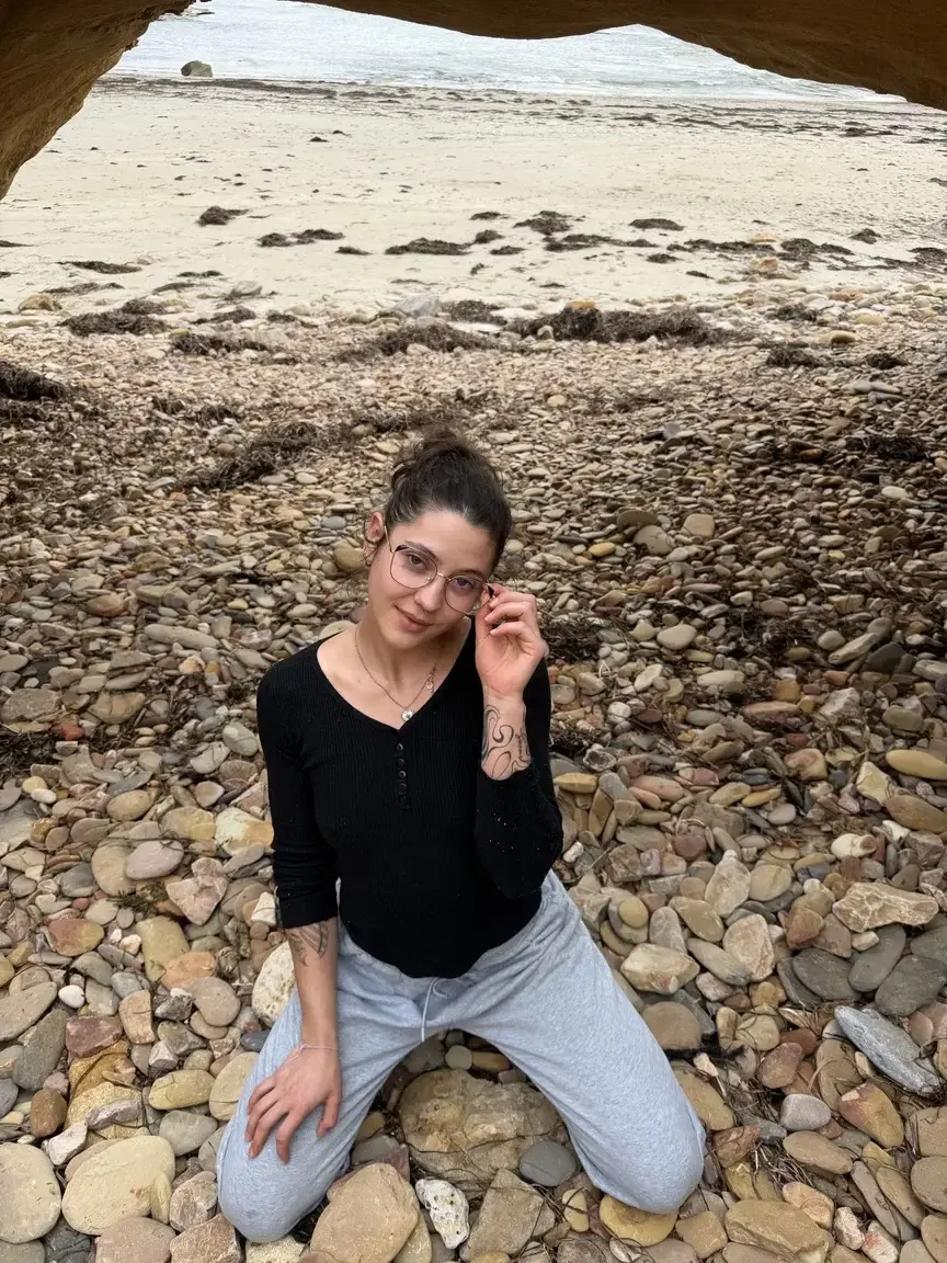 Leak & nude MYM — Lizz_rmo : « média » (MYM)