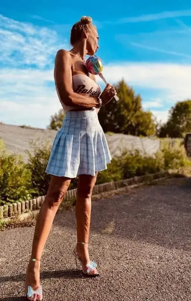 Leak & nude 1 — Sexyamelia06
