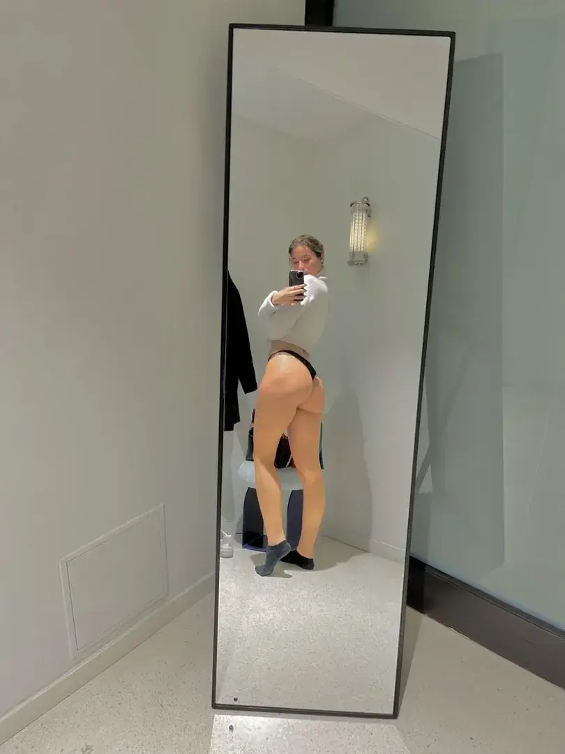 Leak & nude 1 — Ambre_elyme
